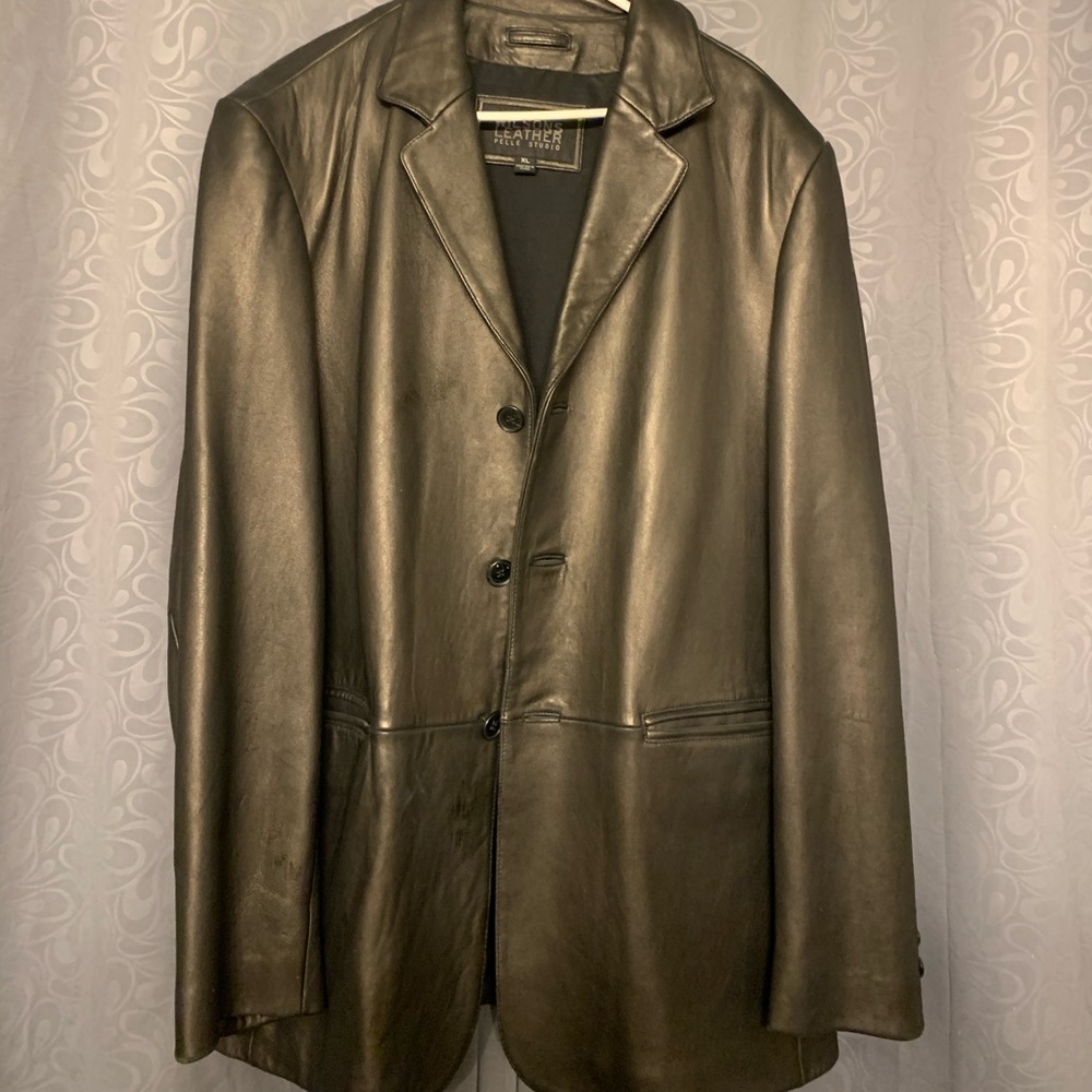 Wilson’s Black men’s leather jacket